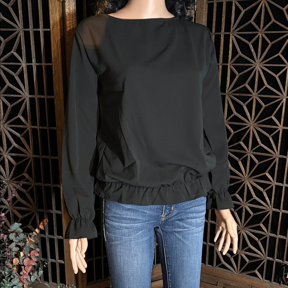 NWT AGNES & DORA BLACK RUFFLED TOP XS